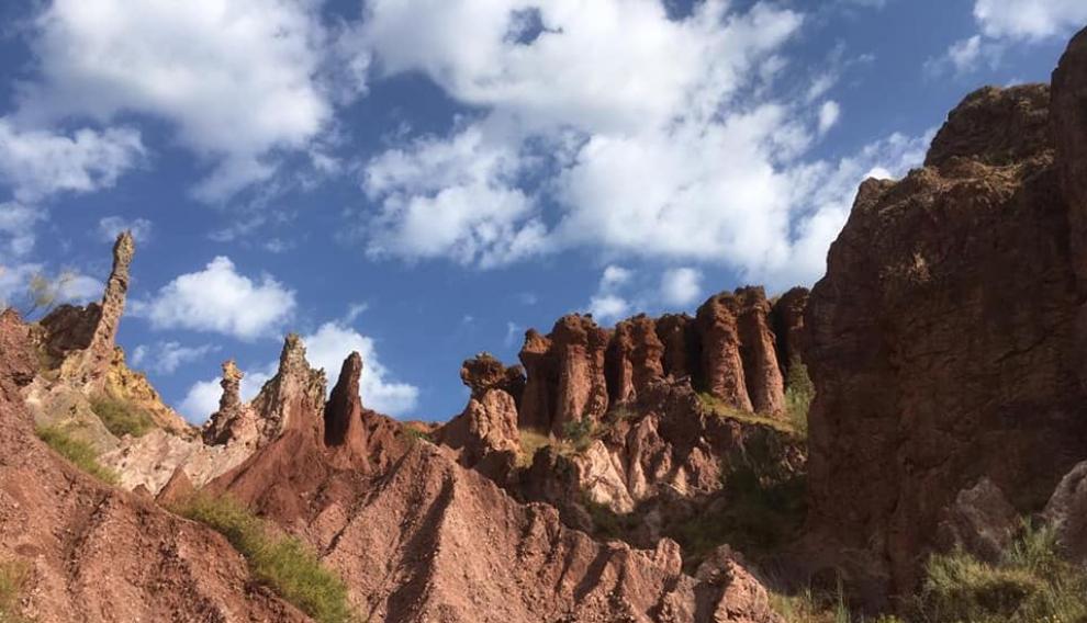 Paraje geológico de Los Abuelos en Tobed (Zaragoza)
