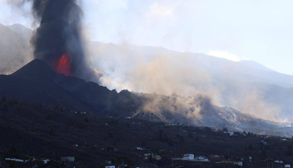 El cono del volcán de la Palma se rompe