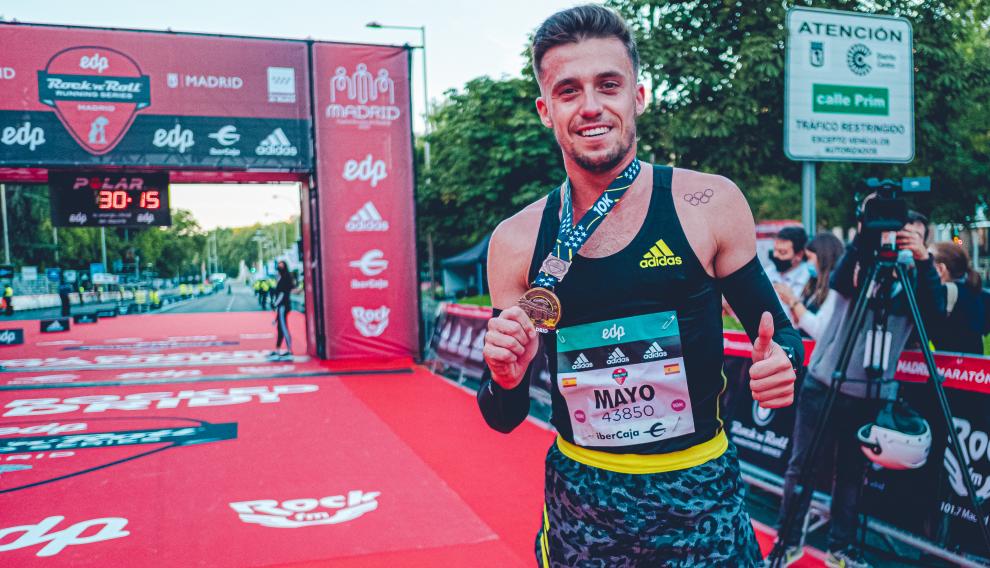 El zaragozano Carlos Mayo ganador por cuarta vez de la 10K en Madrid