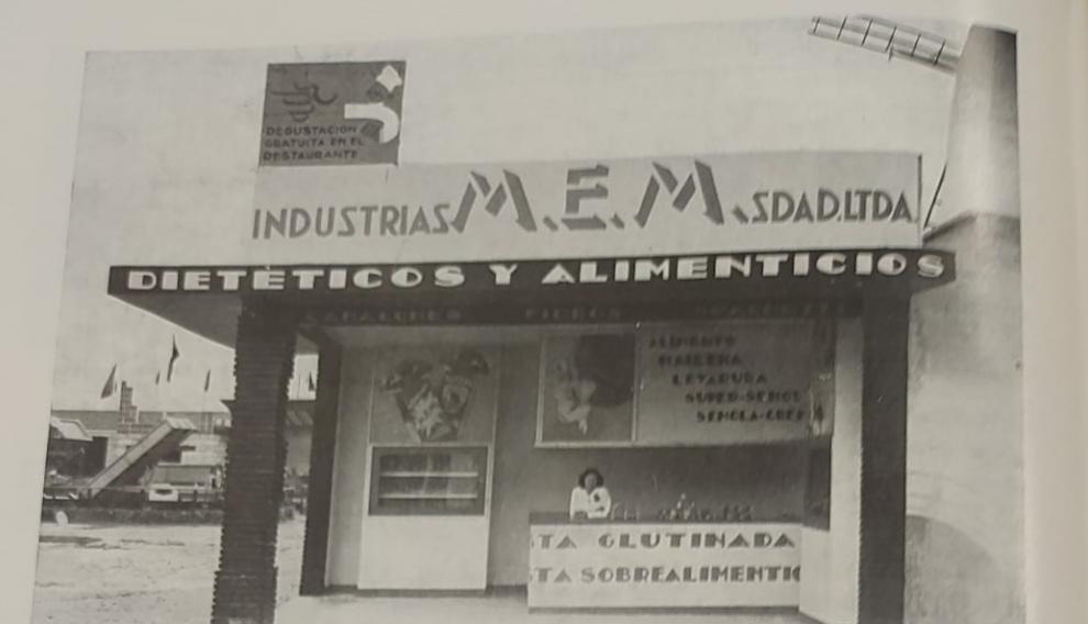Instalación de Industrias M. E. M. de Zaragoza en la primera Feria General, en 1941.