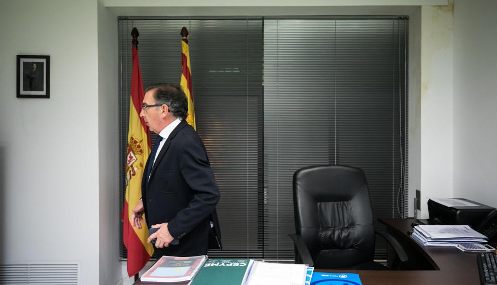 Luis María Beamonte, en su despacho de la sede del PP-Aragón