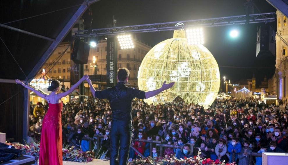 Izimagic Duo, en la plaza del Pilar.