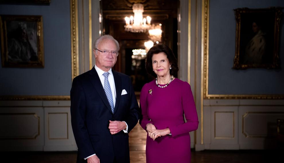 Los reyes Carlos Gustavo y Silvia de Suecia.