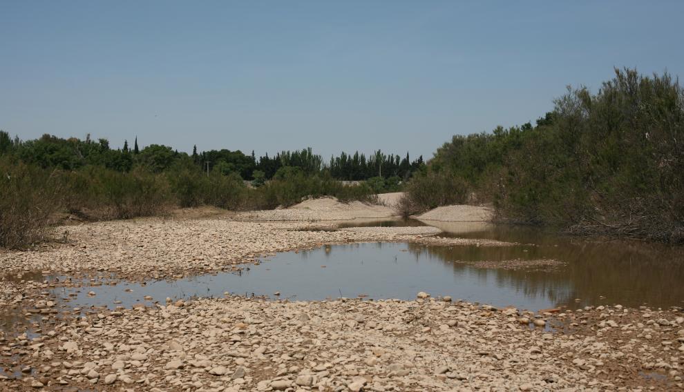 'A Wasteland in Ebro River', la intervención artística realizada por Lara Almarcegui para la Expo 2008.