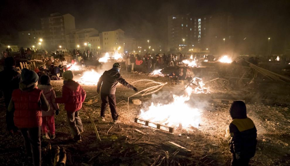 La zona del Ensanche, en la foto, es una de las más demandadas para el encendido de hogueras. La fotografía es de 2016.