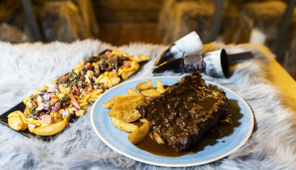 Las patatas Vallhalla y el costillar de cerdo a baja temperatura.