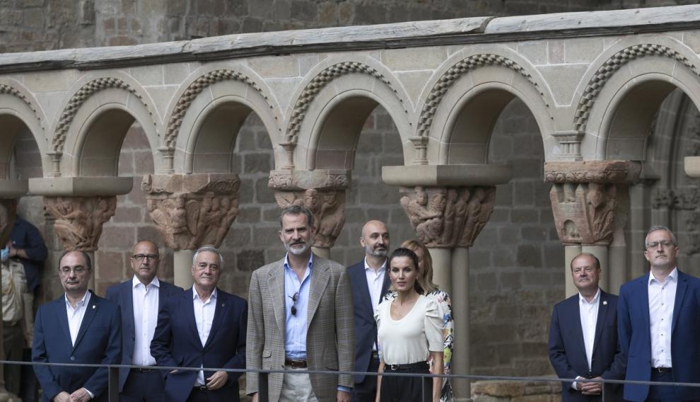 Visita de los reyes, don Felipe VI y doña Letizia a Jaca y el monasterio de San Juan de la Peña en 2020.