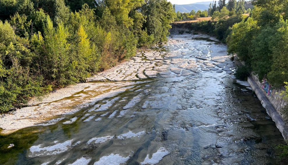El río Aragón, este viernes.