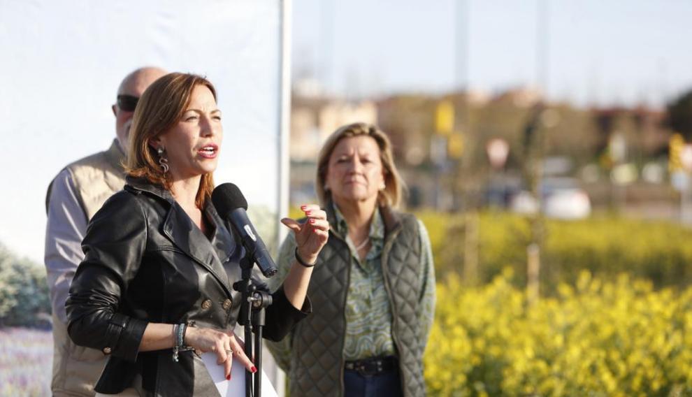 Natalia Chueca, durante su intervención en el acto del Bosque de los Zaragozanos.