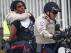 La policía se lleva a uno de los manifestantes contra Maduro