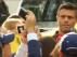 El líder de la oposición venezolana, Leopoldo López, amanece hospedado, por cuarto día consecutivo, en la residencia del embajador español en Caracas. El dirigente no va a solicitar el asilo político aunque hay una orden de busca y captura contra él.