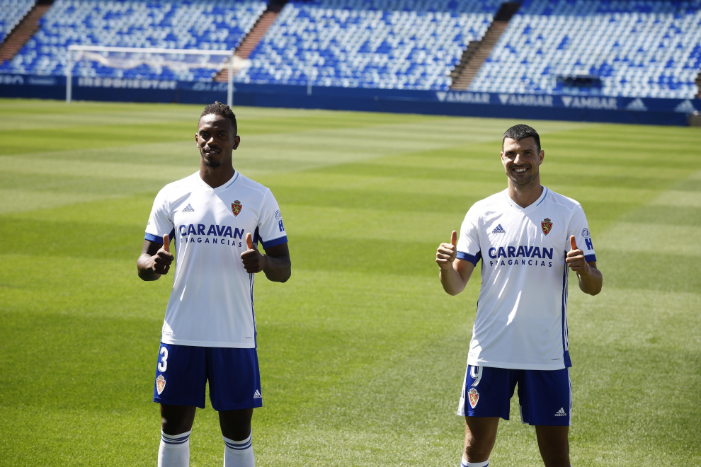 Presentación oficial de Jair Amador y Haris Vuckic como jugadores del Real Zaragoza.