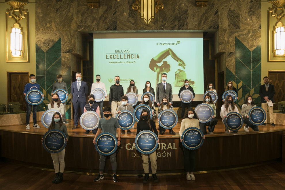 Becas a la excelencia de Caja Rural en Zaragoza