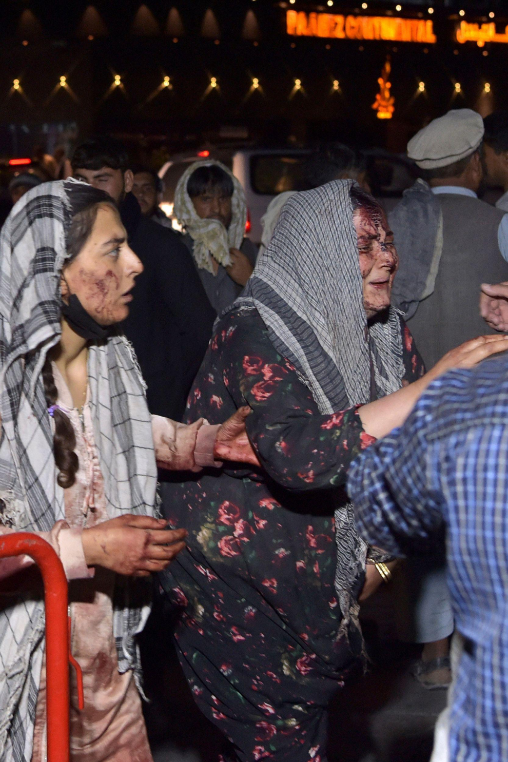 Masacre en el aeropuerto de Kabul con un doble atentado