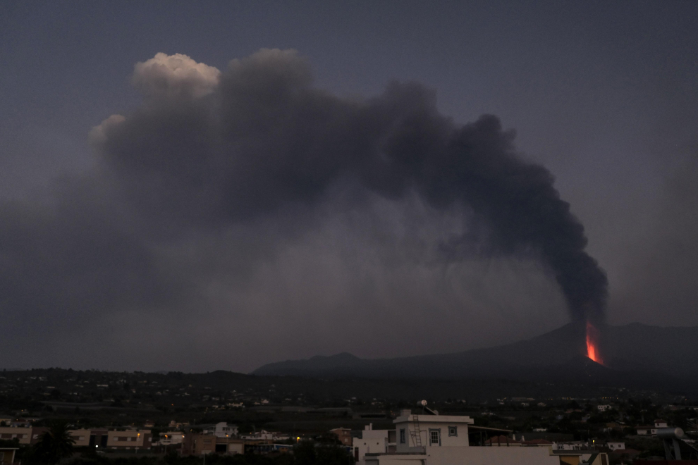 ERUPCIÓN VOLCÁN EN LA PALMA