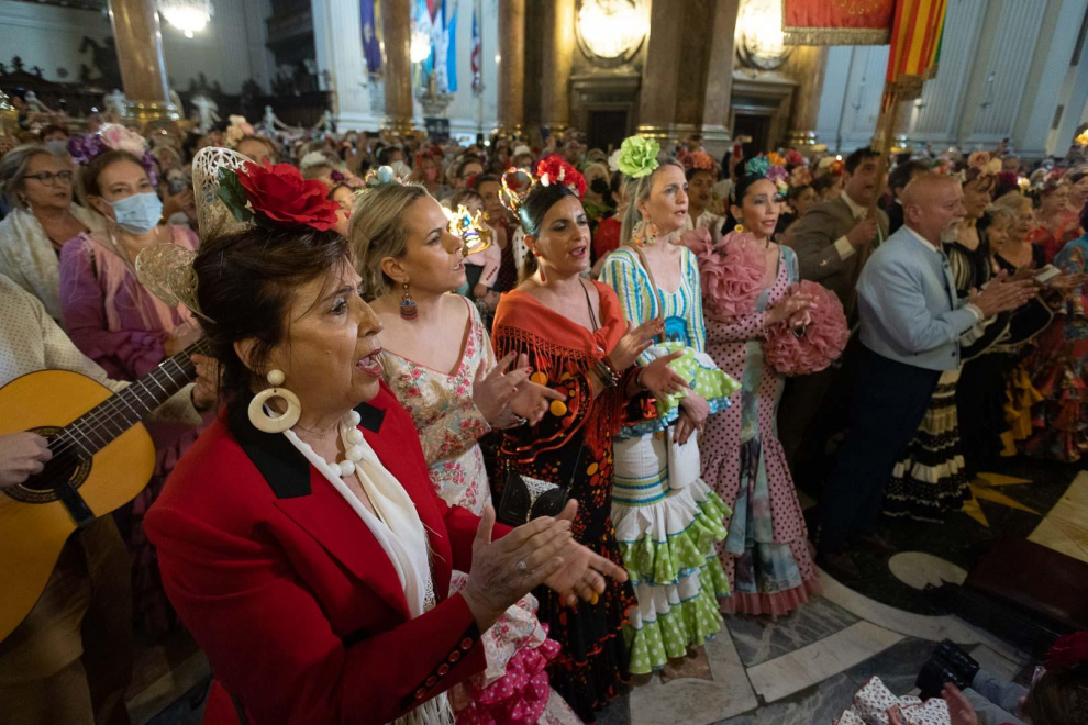 La ofrenda  de la Feria de Andalucía a la Virgen del Pilar