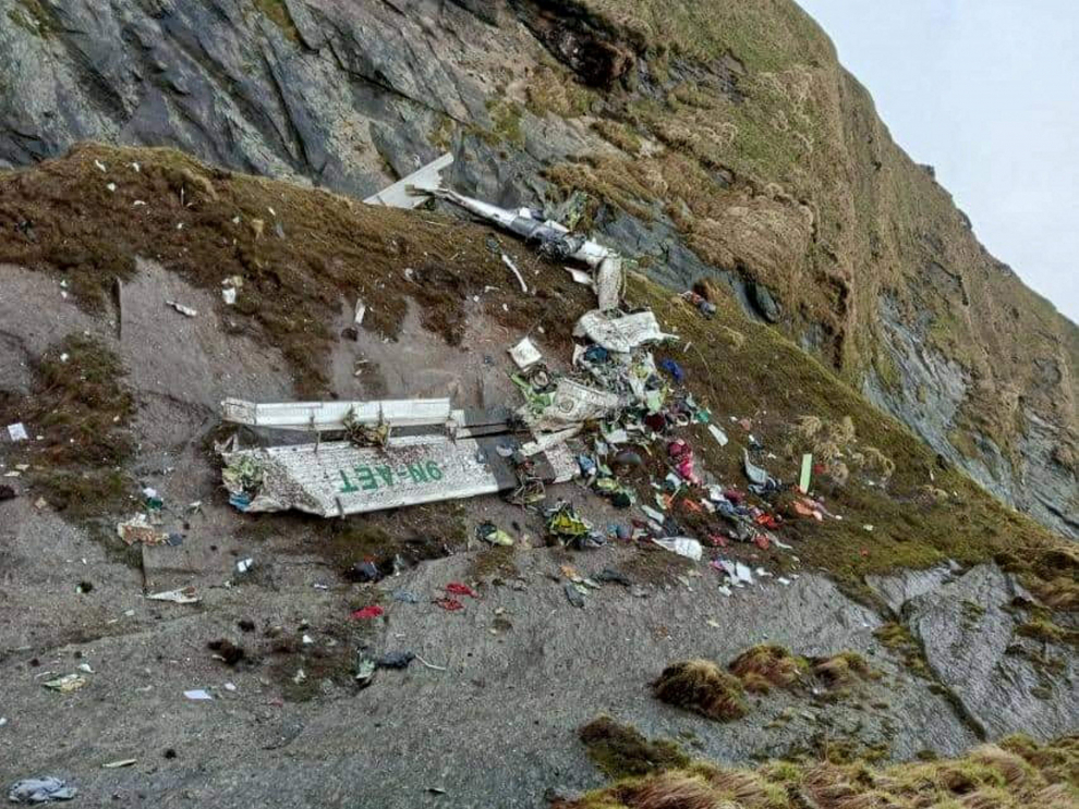A general view of a Tara Air plane crash site during the rescue operation at Thasang, Nepal May 30, 2022. Fishtail Air Pvt Ltd Captain Nikalas Fjellgren/Handout via REUTERS ATTENTION EDITORS - THIS IMAGE HAS BEEN SUPPLIED BY A THIRD PARTY. NO RESALES. NO ARCHIVES. MANDATORY CREDIT. NEPAL-AIRLINE/