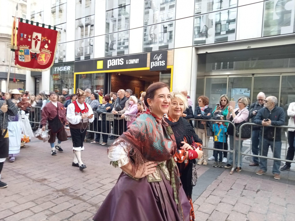 La vicealcaldesa Sara Fernández abre el desfile.