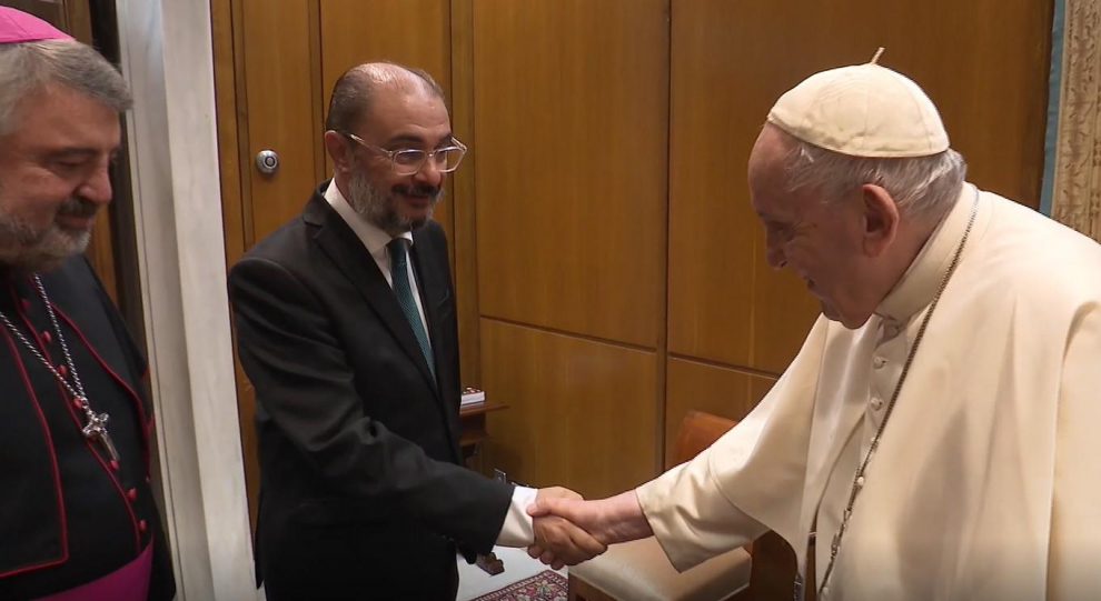 El Papa recibe al presidente Lambán y al arzobispo Escribano