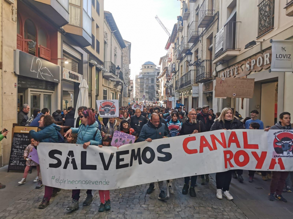 Protesta en Jaca en defensa de Canal Roya.