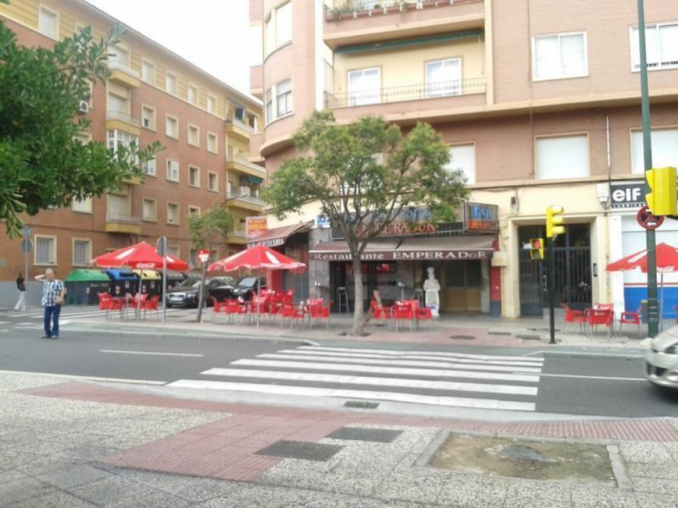 Veladores... y peatones