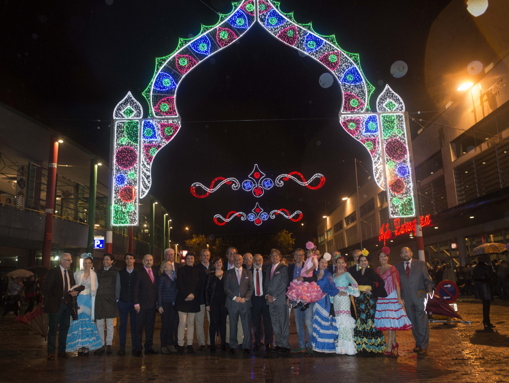 Sevillanas y rebujitos en la Feria de Abril de Zaragoza