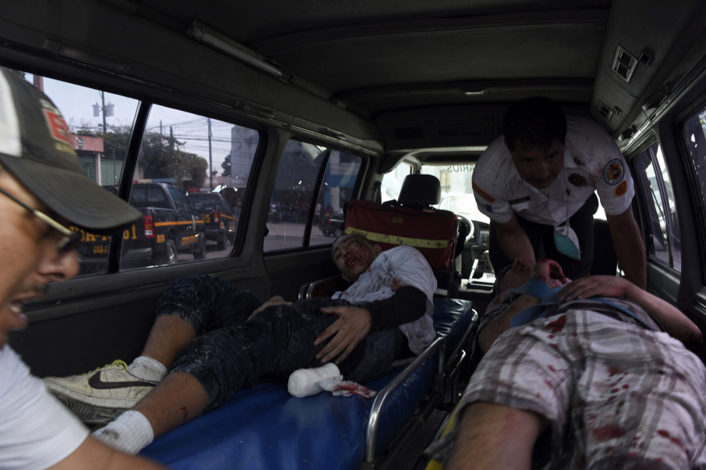 Batalla campal entre policías e internos de un correccional de menores en Guatemala
