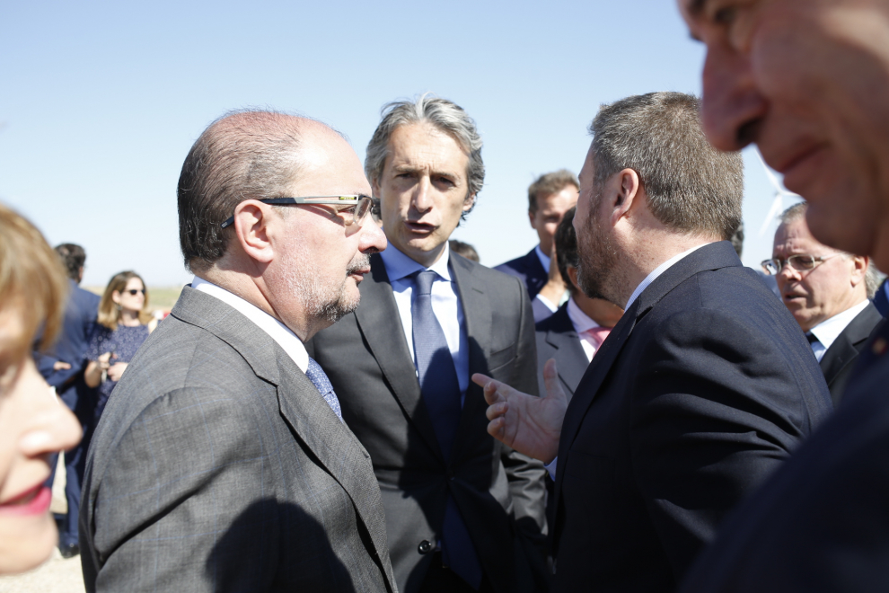 Acto de la colocación de la primera piedra en la N-232