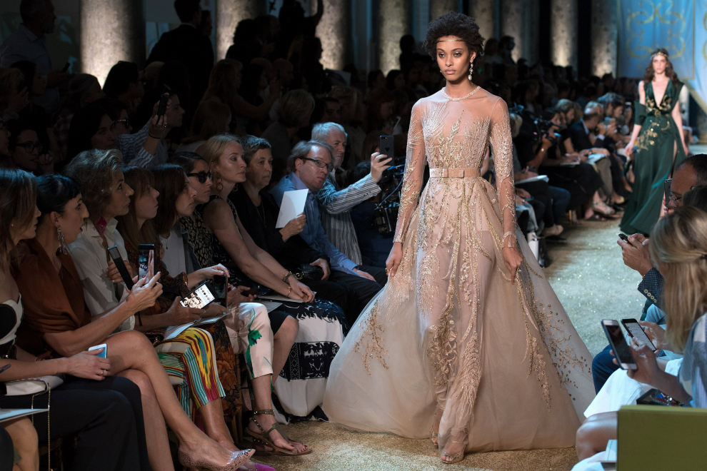 Colección de Elie Saab presentada en París