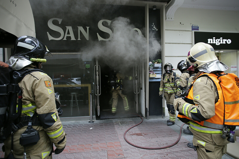 Incendio en la cafetería San Siro