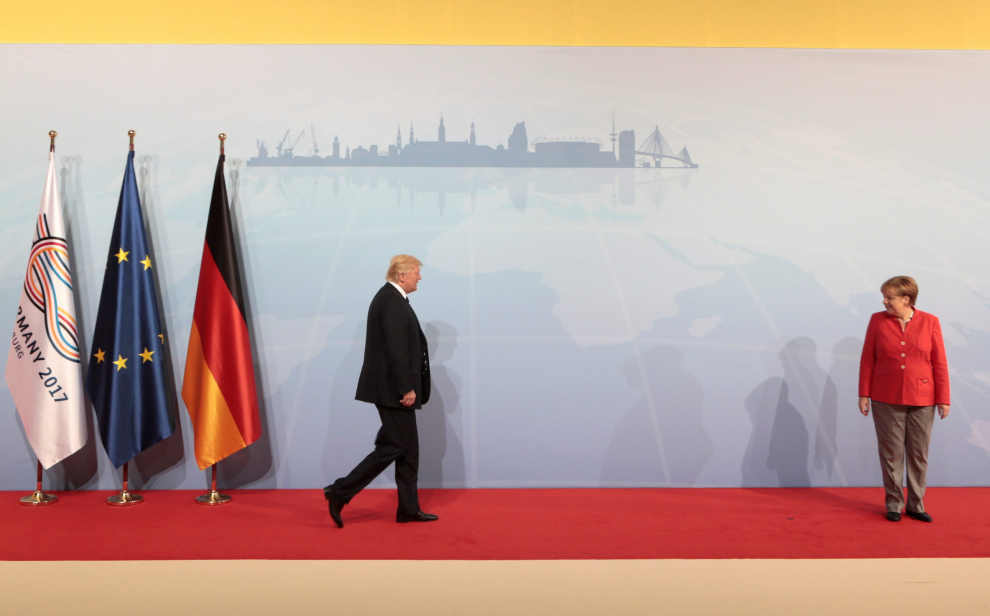 Angela Merkel, recibiendo a Donald Trump en la cumbre del G20