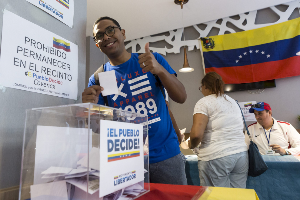 Consulta popular venezolana en Zaragoza