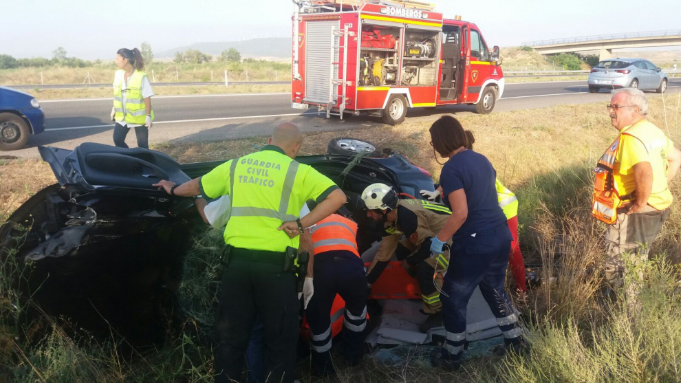 Un Joven De 18 Años Resulta Herido Grave En Un Accidente De Tráfico En La Ap 68 3732