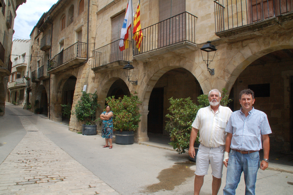 El alcalde, Joaquim Paladella, con el concejal de Hacienda y Educación Francisco Brió.