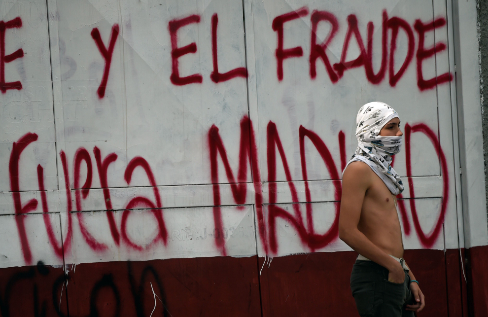 La primera jornada de la huelga opositora en Venezuela deja dos muertos y 150 detenidos