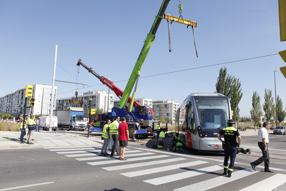 Descarrila un tranvía en Zaragoza