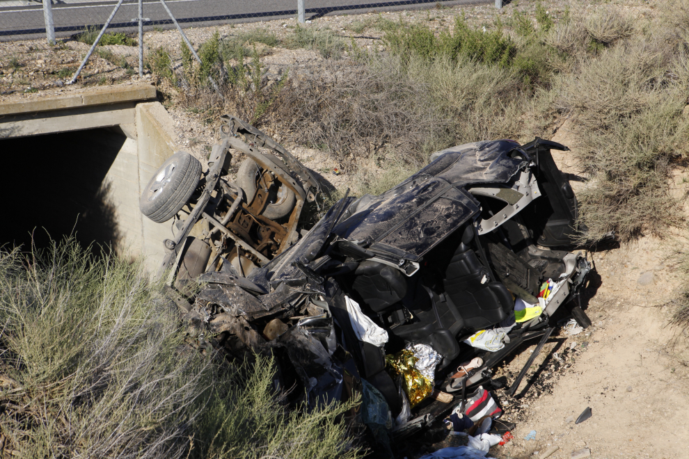 Dos fallecidas y un herido muy grave en un accidente de tráfico en Boquiñeni