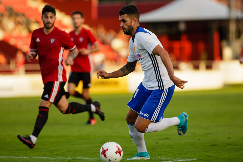 Partido de pretemporada del CD Mirandés contra el Real Zaragoza