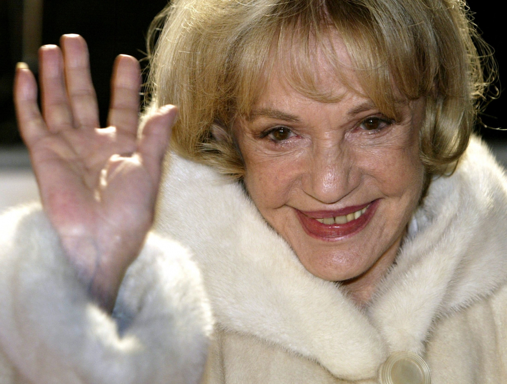 La actriz y directora Jeanne Moreau muere a los 89 años en París.
