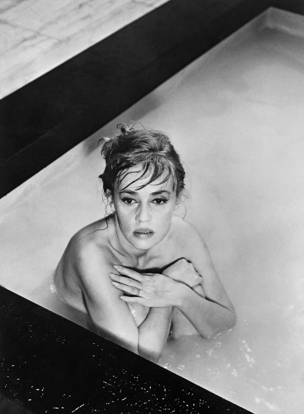La actriz y directora Jeanne Moreau muere a los 89 años en París.