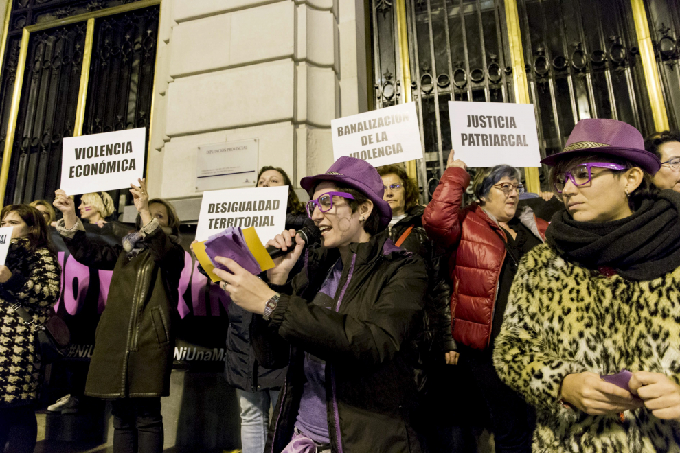 Concentración En Zaragoza Contra La Violencia Machista Imágenes 7536