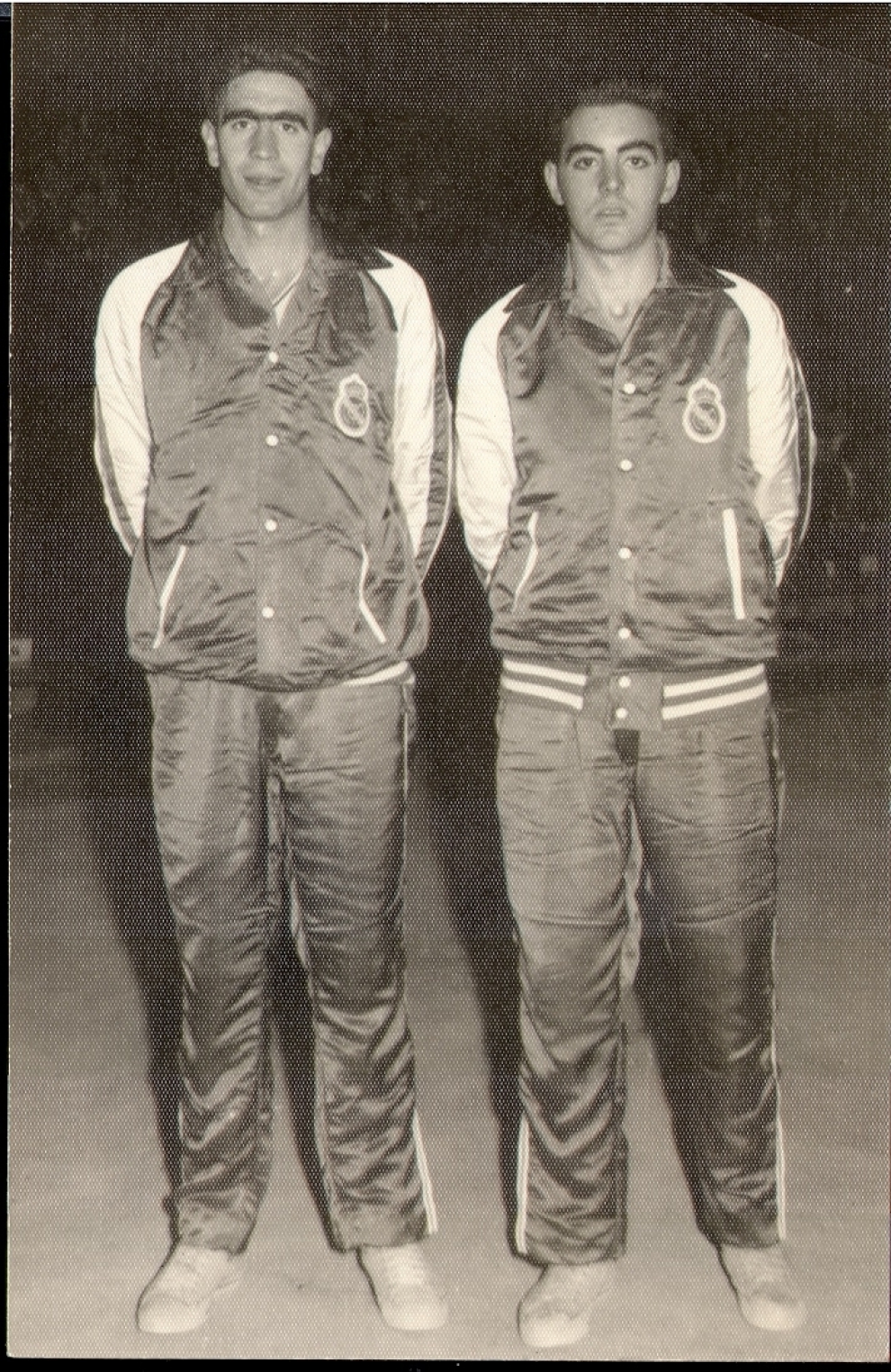 Lorenzo Alocén y Julio Descartín. Los aragoneses compartieron vestuario en el Real Madrid. Alocén fue internacional en 69 ocasiones y Descartín en 23.