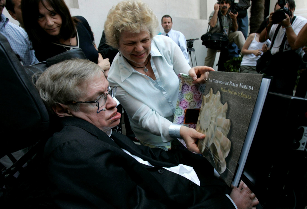 Muere el físico Stephen Hawking a los 76 años