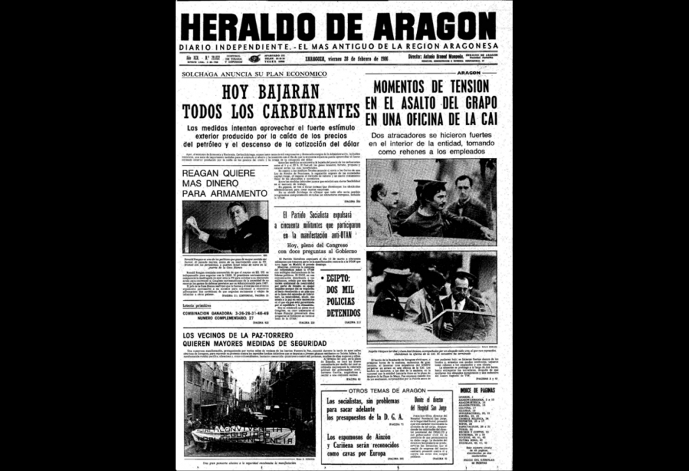 Portada de HERALDO DE ARAGÓN del 28 de febrero de 1986 narrando el asalto de los Grapo a una oficina de la CAI