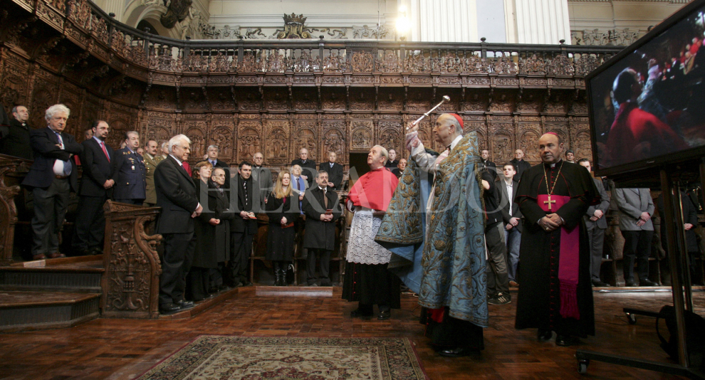 El órgano del Pilar, construido por la compañía alemana Klais, el día de su inauguración solemne el 12 de febrero de 2008.
