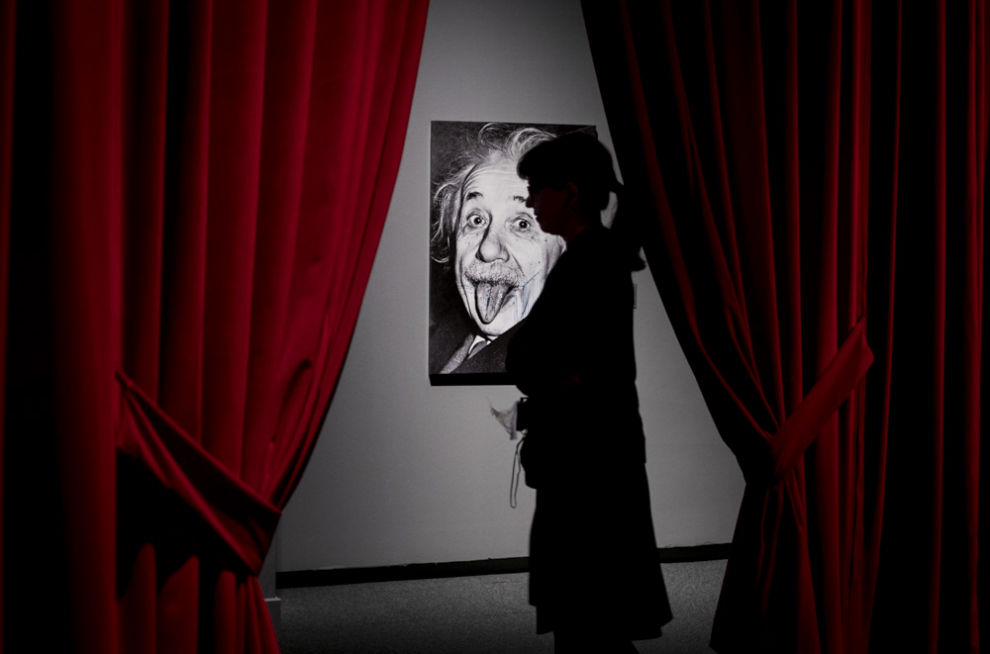 Presentación de la exposición Dalí atómico en el Caixaforum de Zaragoza