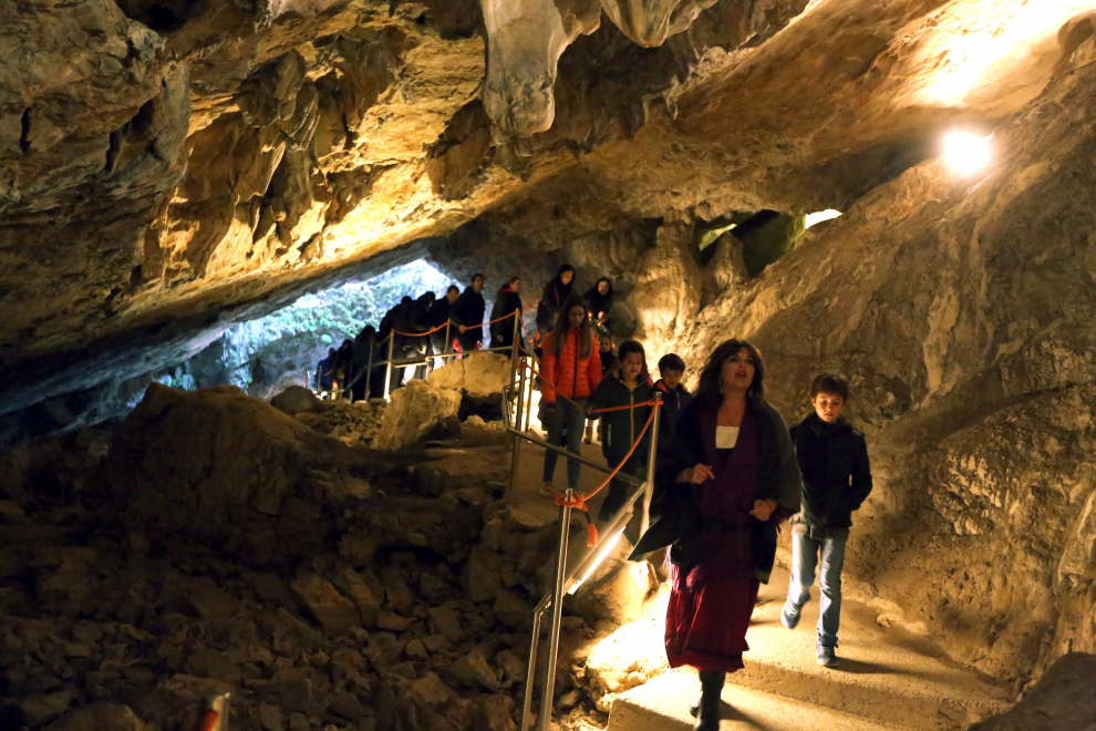 Cueva de Las Güixas, en Villanúa.