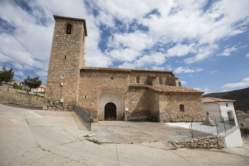 El conjunto fortificado de Los Pilones atrae a muchos visitantes, deseosos de admirar uno de lo vestigios mejor conservados de Aragón en lo tocante a puestos de combate en la contienda civil.