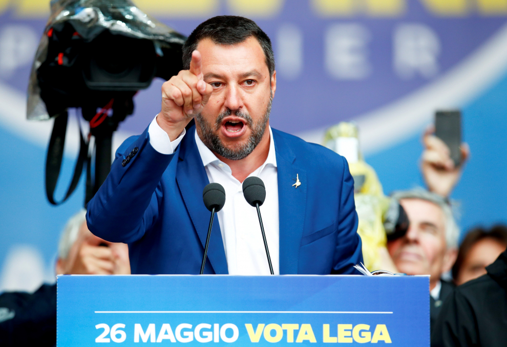 Italy's Deputy Prime Minister Matteo Salvini addresses a major rally of European nationalist and far-right parties ahead of EU parliamentary elections in Milan, Italy May 18, 2019. REUTERS/Alessandro Garofalo [[[REUTERS VOCENTO]]] EU-ELECTION/ITALY-SALVINI