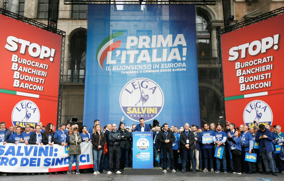 Italy's Deputy Prime Minister Matteo Salvini addresses a major rally of European nationalist and far-right parties ahead of EU parliamentary elections in Milan, Italy May 18, 2019. REUTERS/Alessandro Garofalo [[[REUTERS VOCENTO]]] EU-ELECTION/ITALY-SALVINI